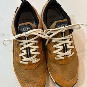 Keen Women’s Tan/Brown Suede & Mesh Sneakers with Cream Laces
